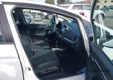 2017 Honda Fit Lx из США, поврежденный, VIN 3HGGK5H51HM713599